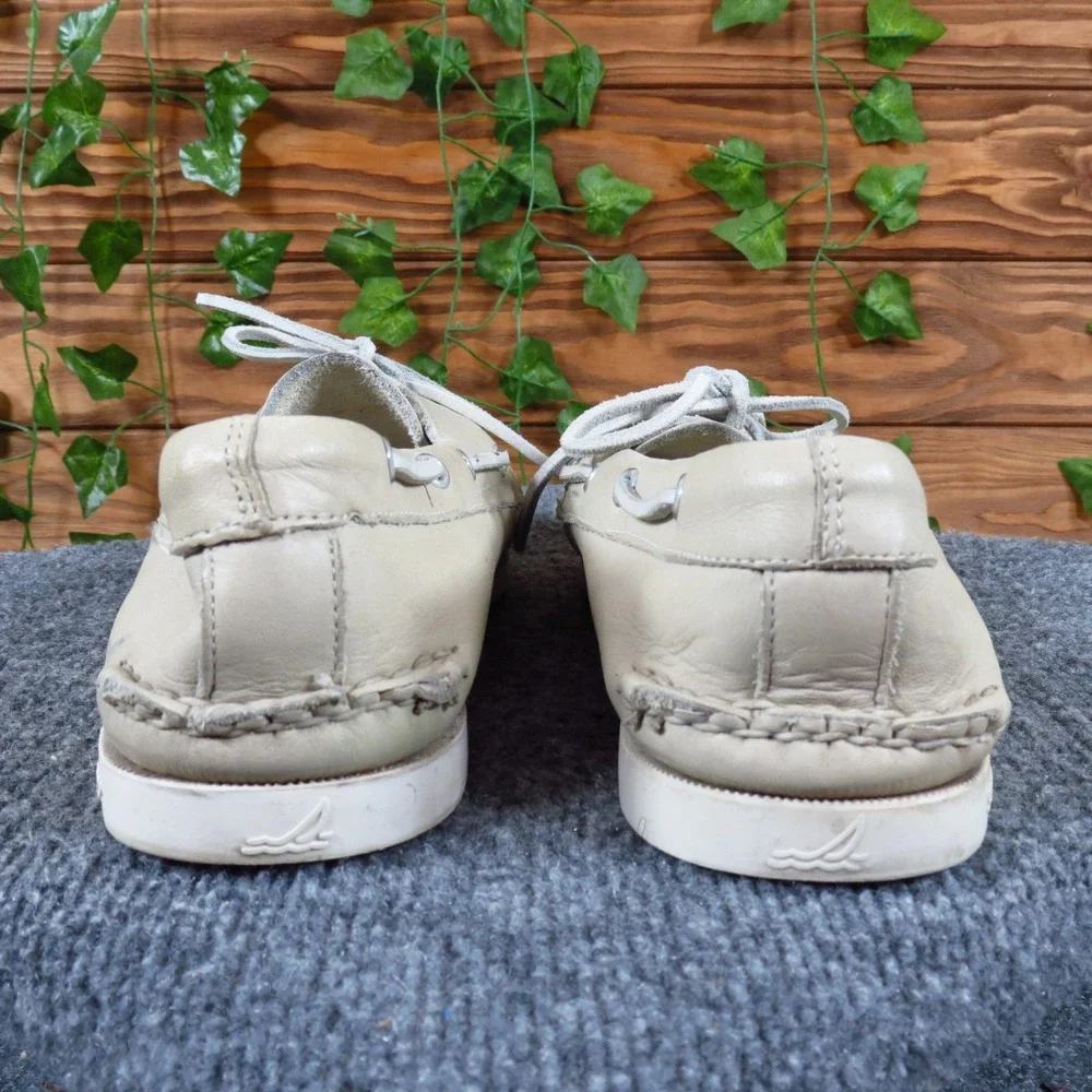 Sperry moc nautical